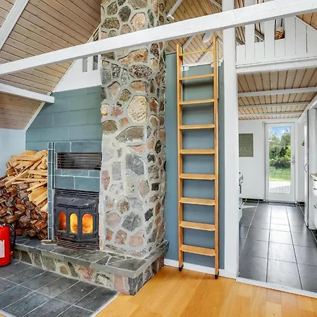 Beautiful In With Wifi Holiday home Glesborg
